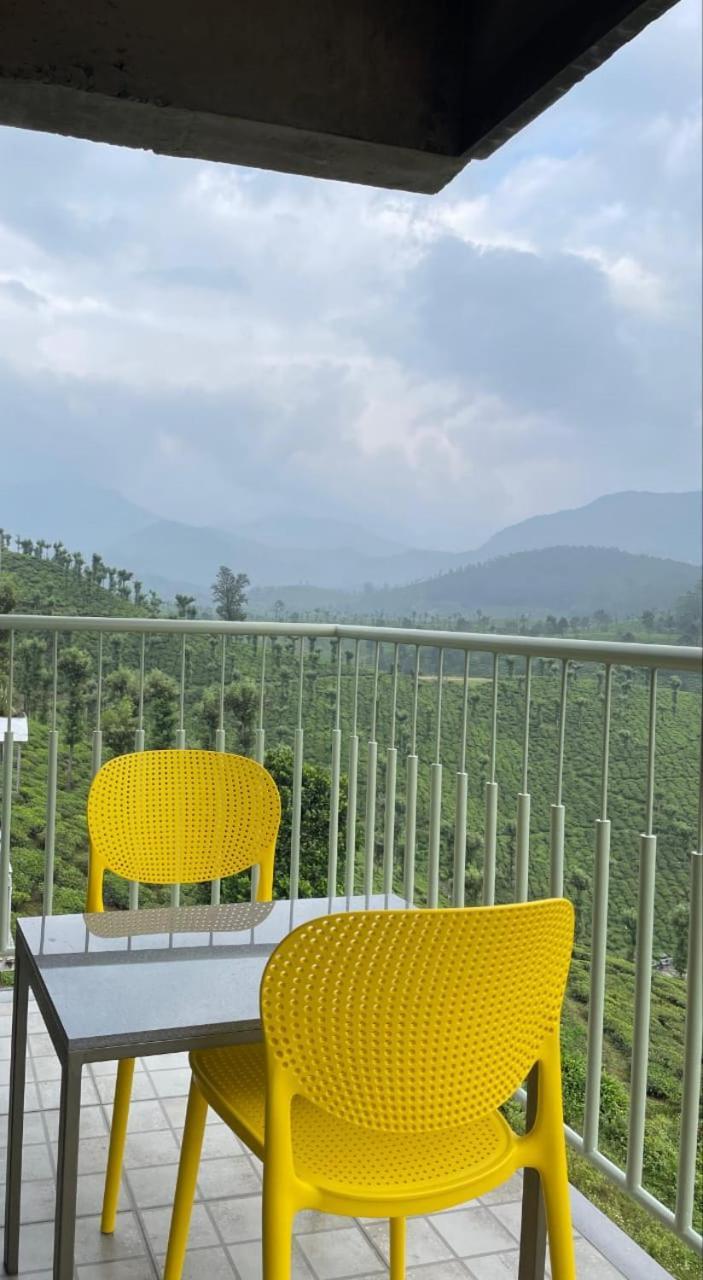 Bel Visto Hotel Vālpārai Bagian luar foto